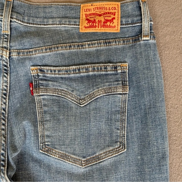 Levi’s Classic Boot Washed Blue Women's Jeans size 14  Stretch - Picture 5 of 11